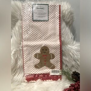 A set (2) of Christmas tea towels